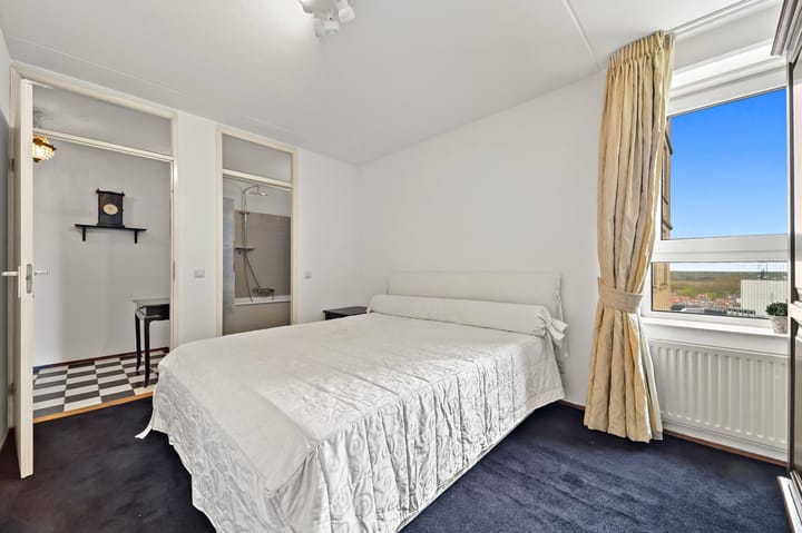 Foto 22 van Gevers Deynootweg 1088