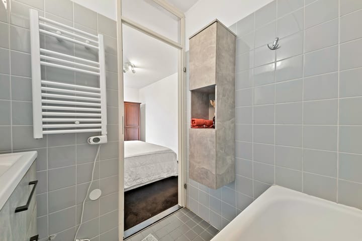 Foto 25 van Gevers Deynootweg 1088