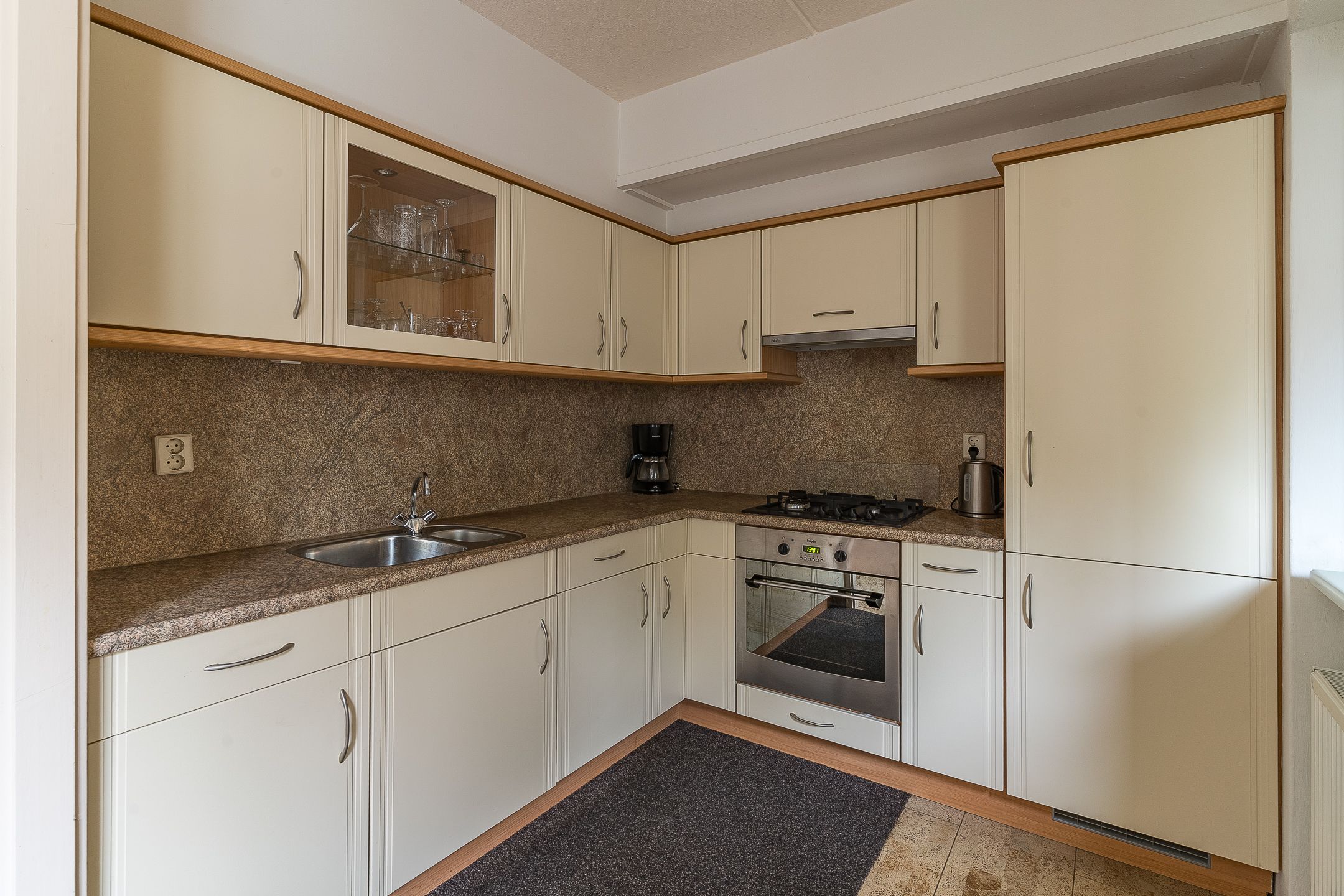 Foto 3 van Dokter van Loonweg 1-A