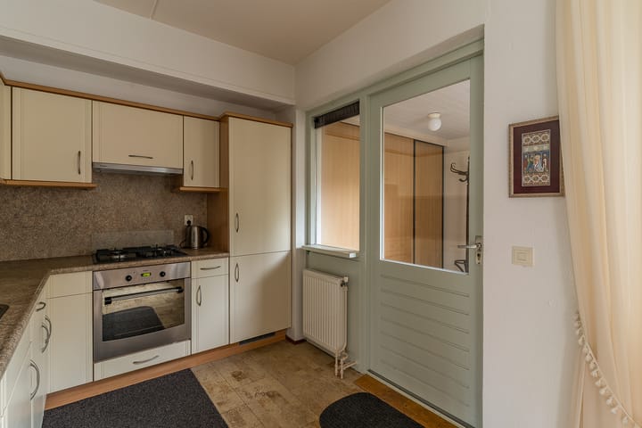 Foto 20 van Dokter van Loonweg 1-A