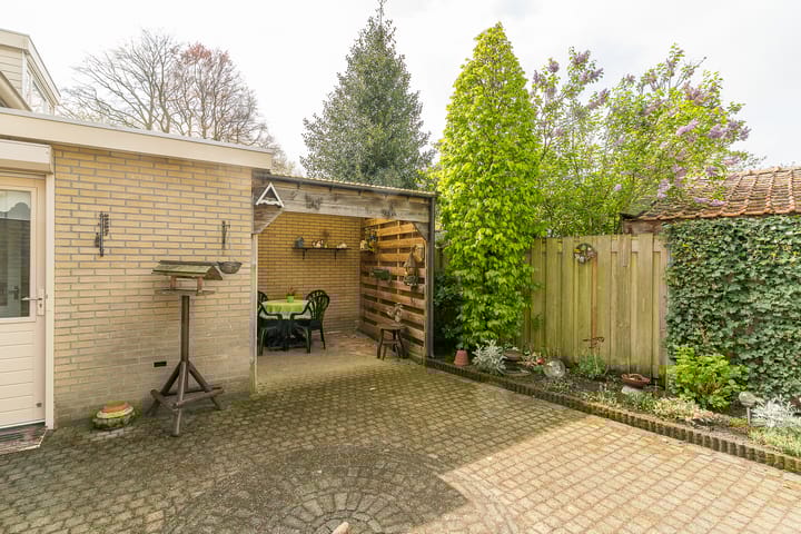 Foto 40 van Dokter van Loonweg 1-A