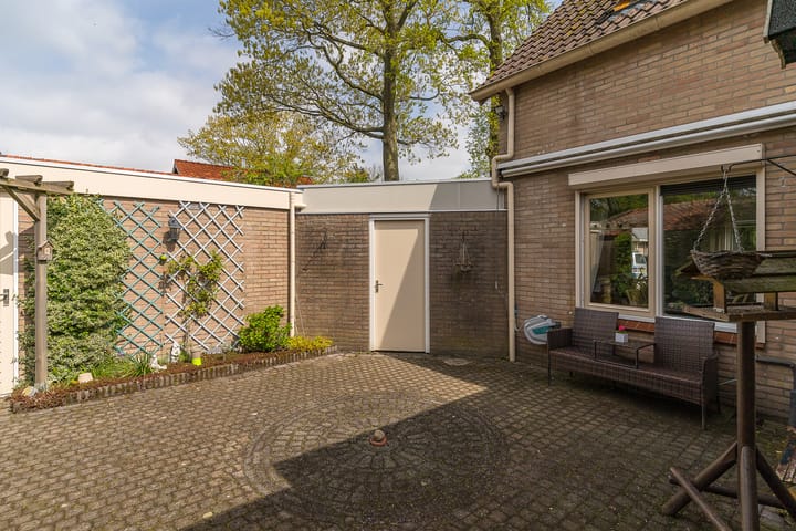 Foto 43 van Dokter van Loonweg 1-A