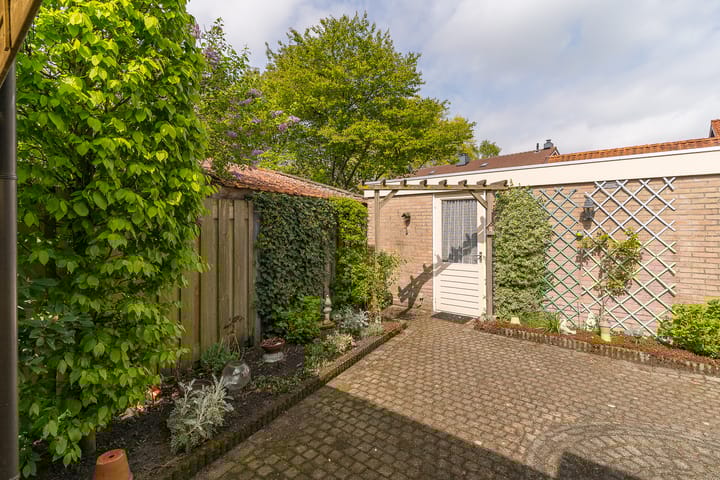 Foto 44 van Dokter van Loonweg 1-A