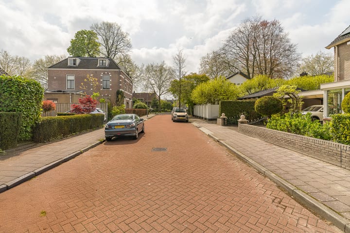 Foto 45 van Dokter van Loonweg 1-A