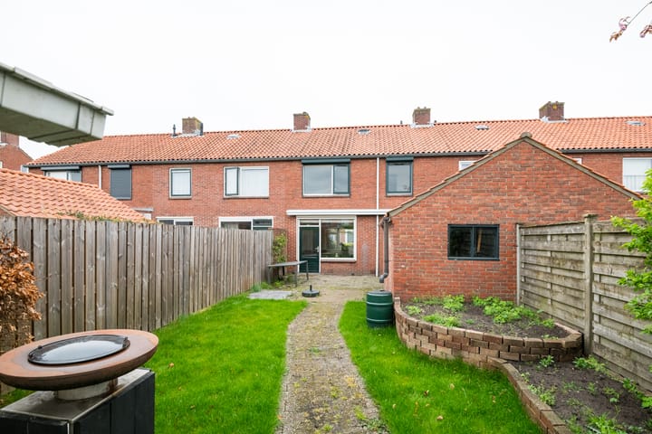 Foto 2 van Meidoornstraat 30