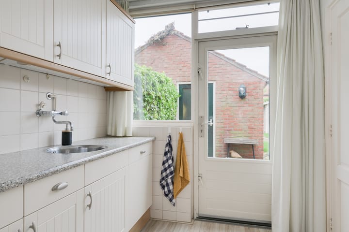 Foto 14 van Meidoornstraat 30