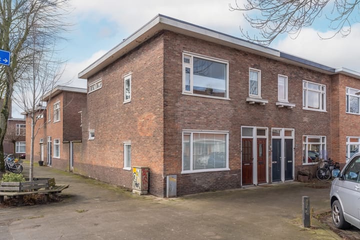 Photo 2 of Johannes Uitenbogaertstraat 36-BS