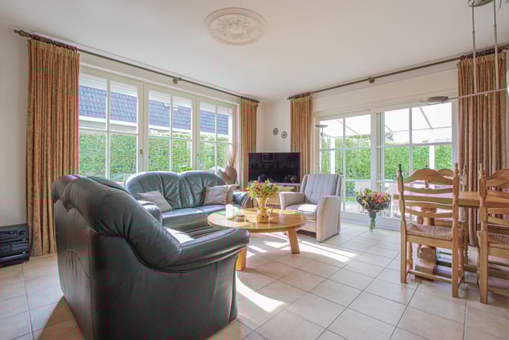 Photo 14 of Thoorderstraat 3