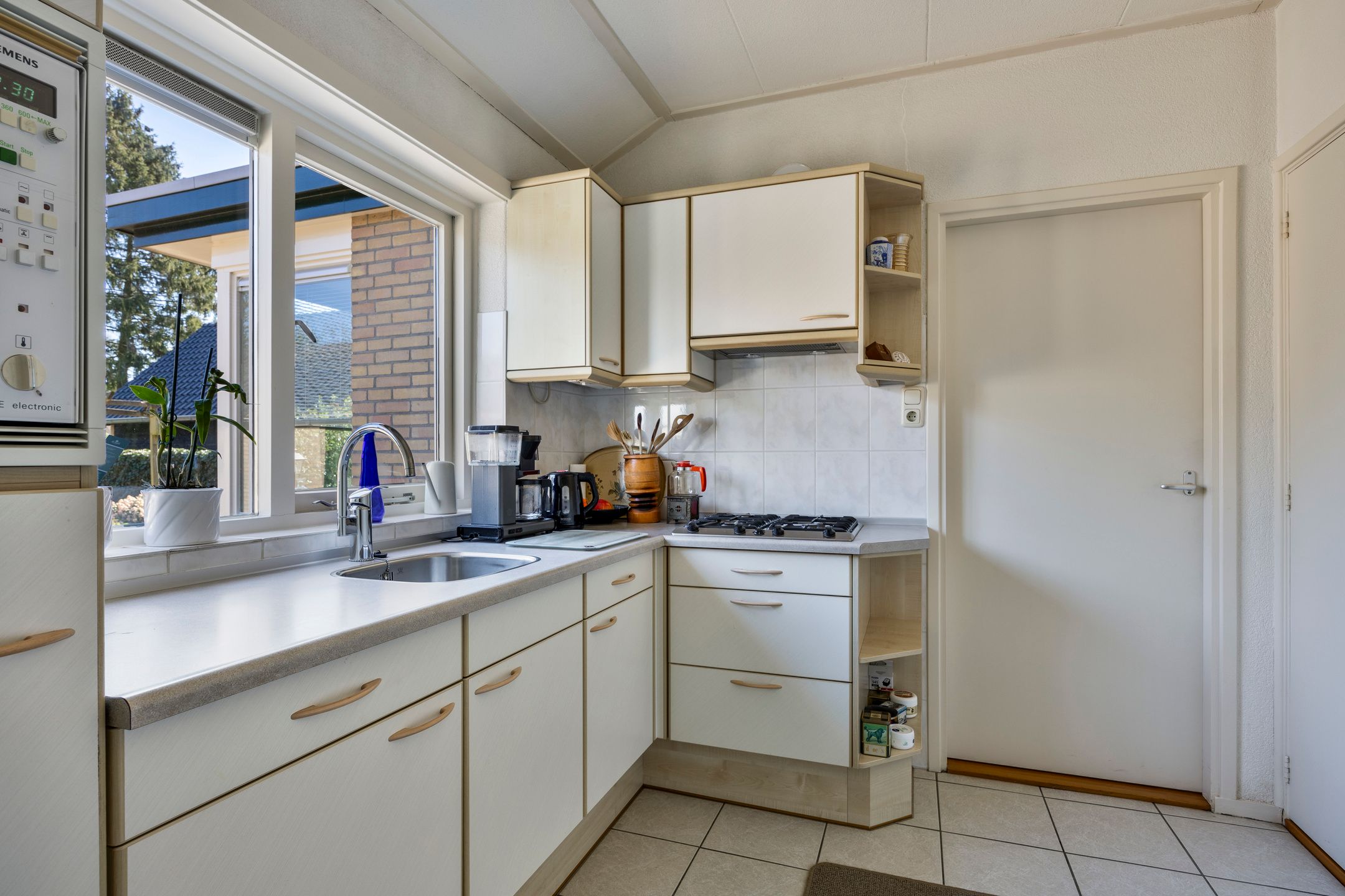 Foto 18 van Oude Groningerweg 6