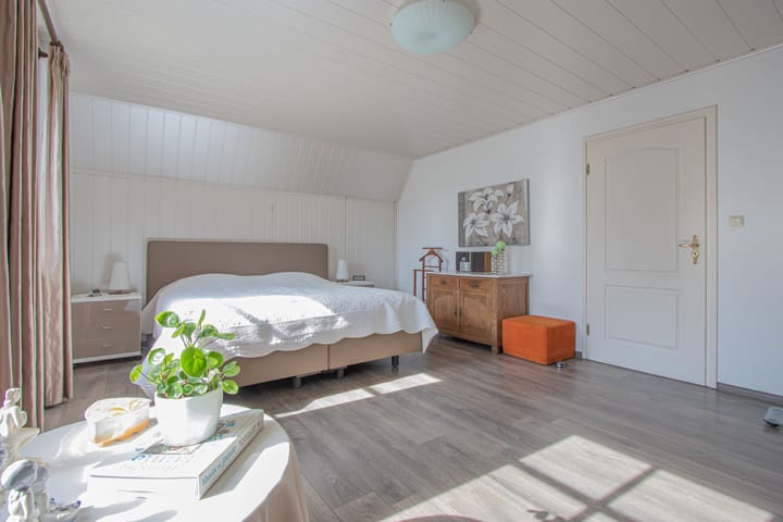 Photo 28 of Thoorderstraat 3