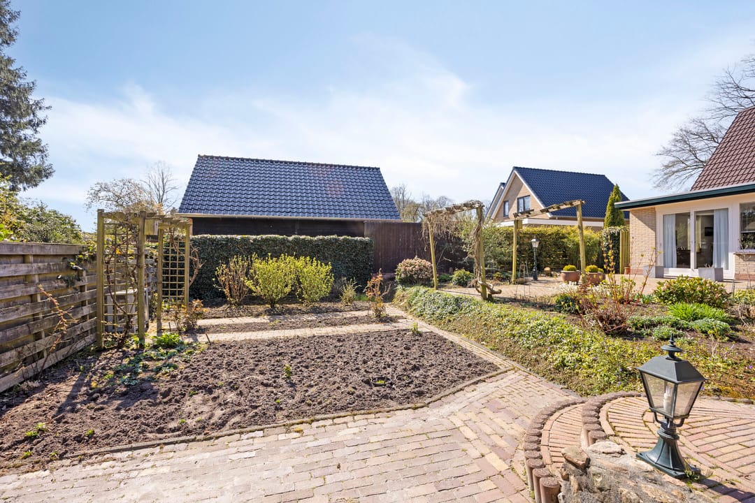 Foto 38 van Oude Groningerweg 6