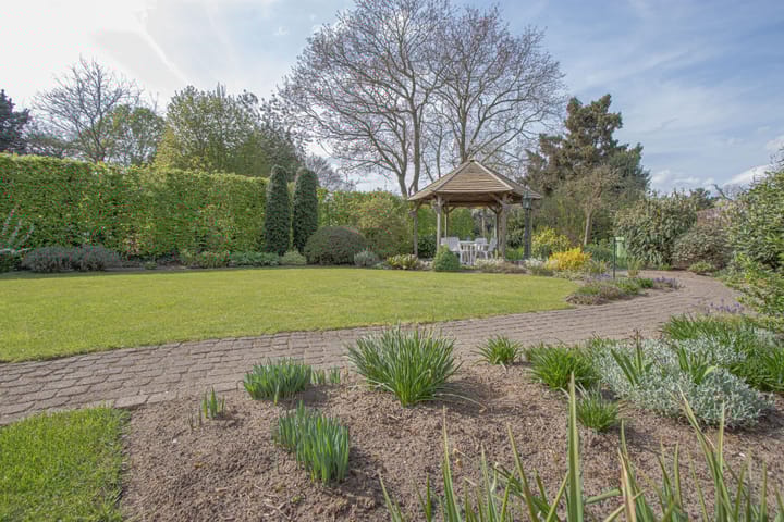 Photo 33 of Thoorderstraat 3