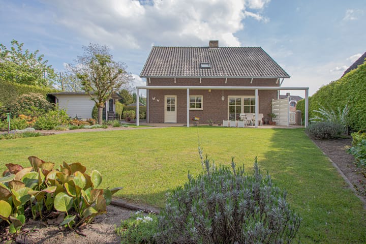 Photo 34 of Thoorderstraat 3