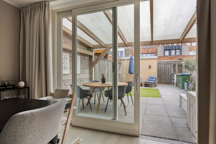 Foto 12 van Lisdodde 16