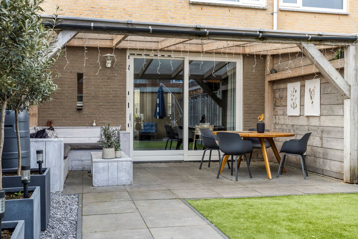 Foto 35 van Lisdodde 16