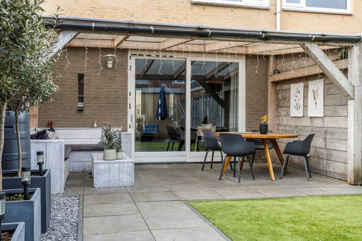 Foto 35 van Lisdodde 16