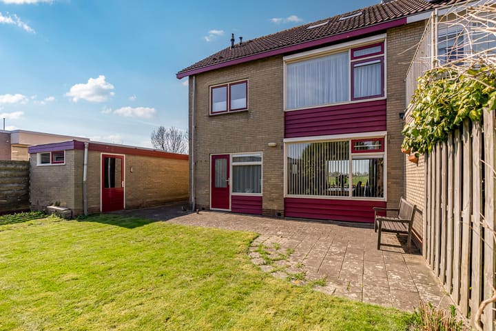 Photo 2 of Paterijstraat 14