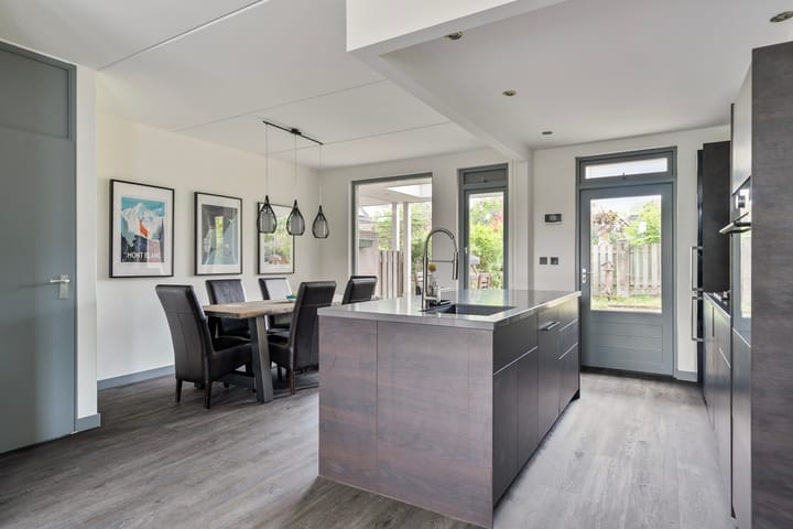 Foto 11 van Prins van Luikstraat 85