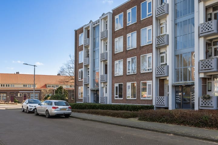 Photo 22 of Treublaan 5-1