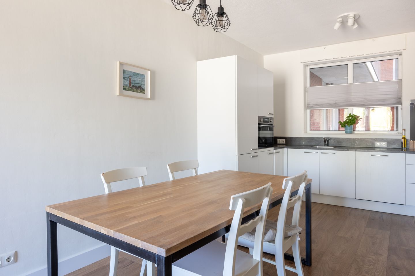 Photo 10 of Europaplein 1054