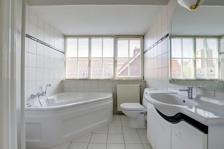 Foto 28 van Burgemeester Vonklaan 1-B