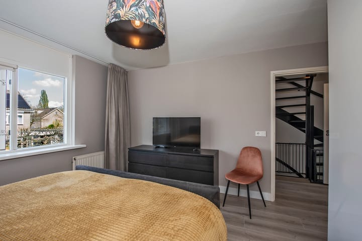 Foto 23 van Klaproos 6