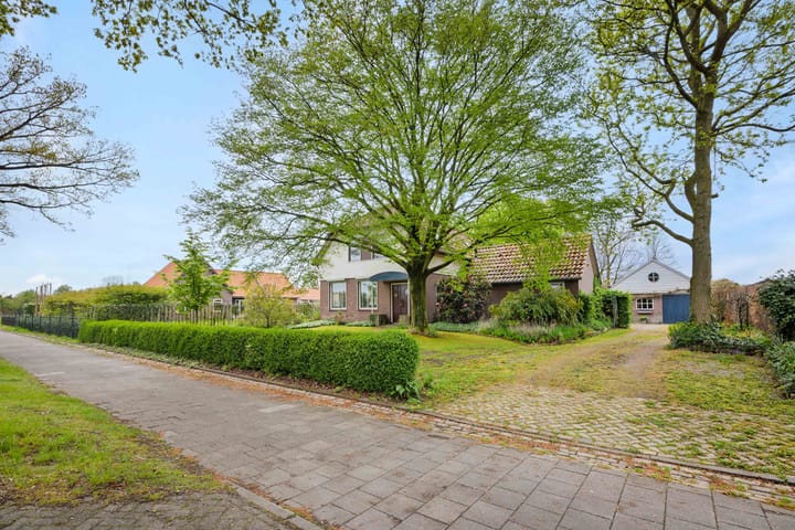 Foto 33 van Milhezerweg 65