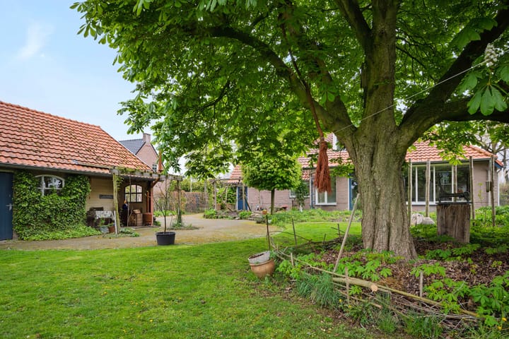 Foto 41 van Milhezerweg 65