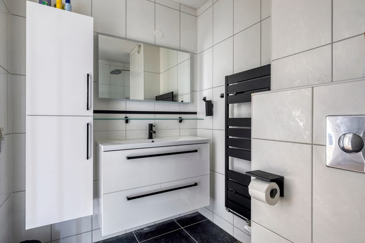 Photo 14 of Okkernoot 8