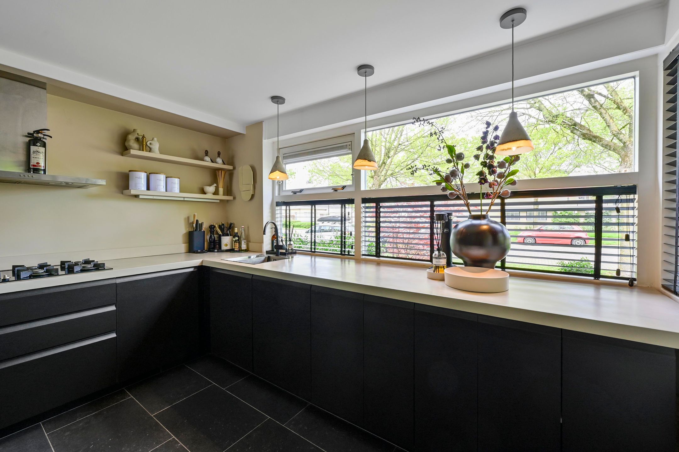 Foto 9 van Veenman 14