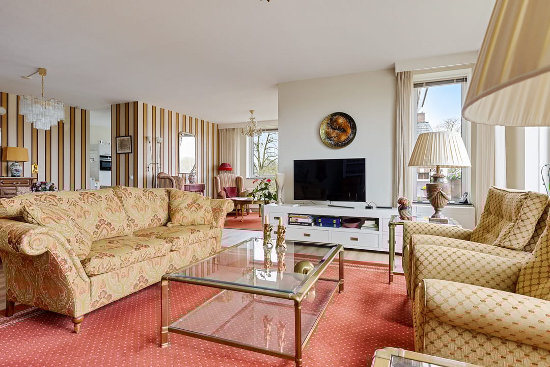 Foto 11 van Stationsplein 4-E