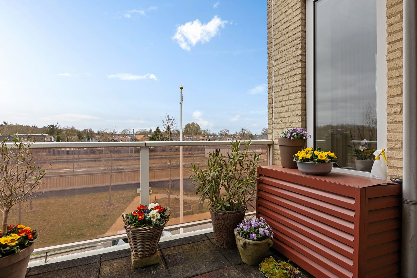 Foto 19 van Stationsplein 4-E