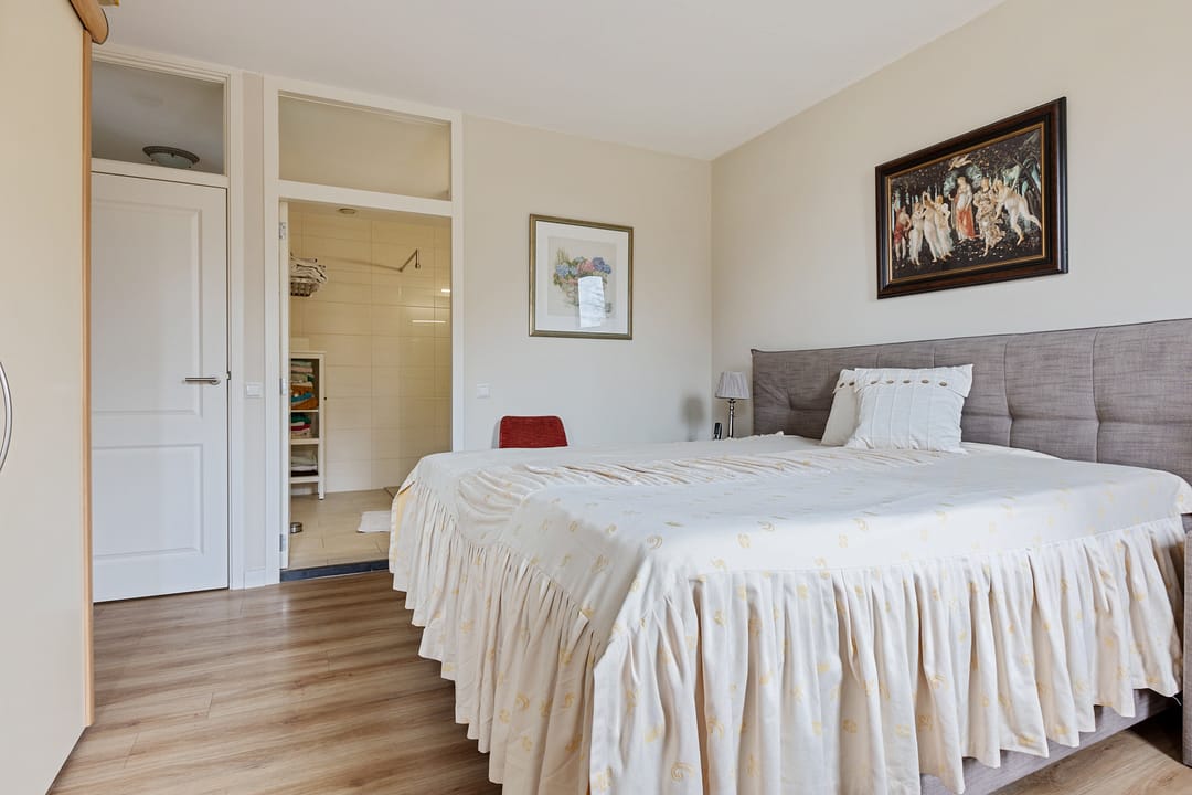 Foto 26 van Stationsplein 4-E