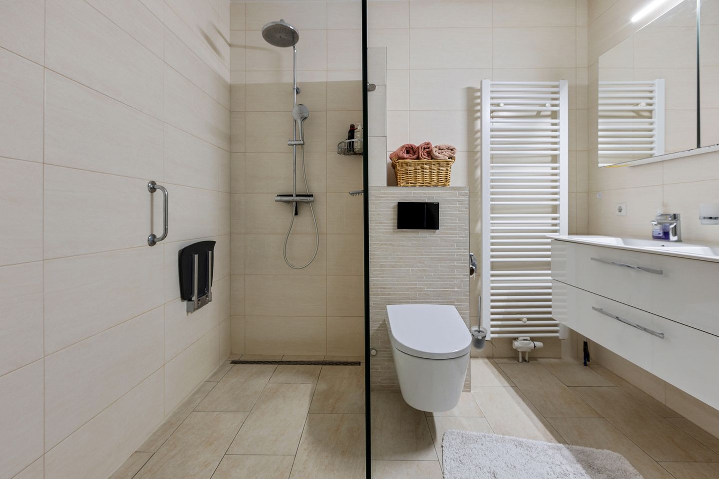 Foto 35 van Stationsplein 4-E