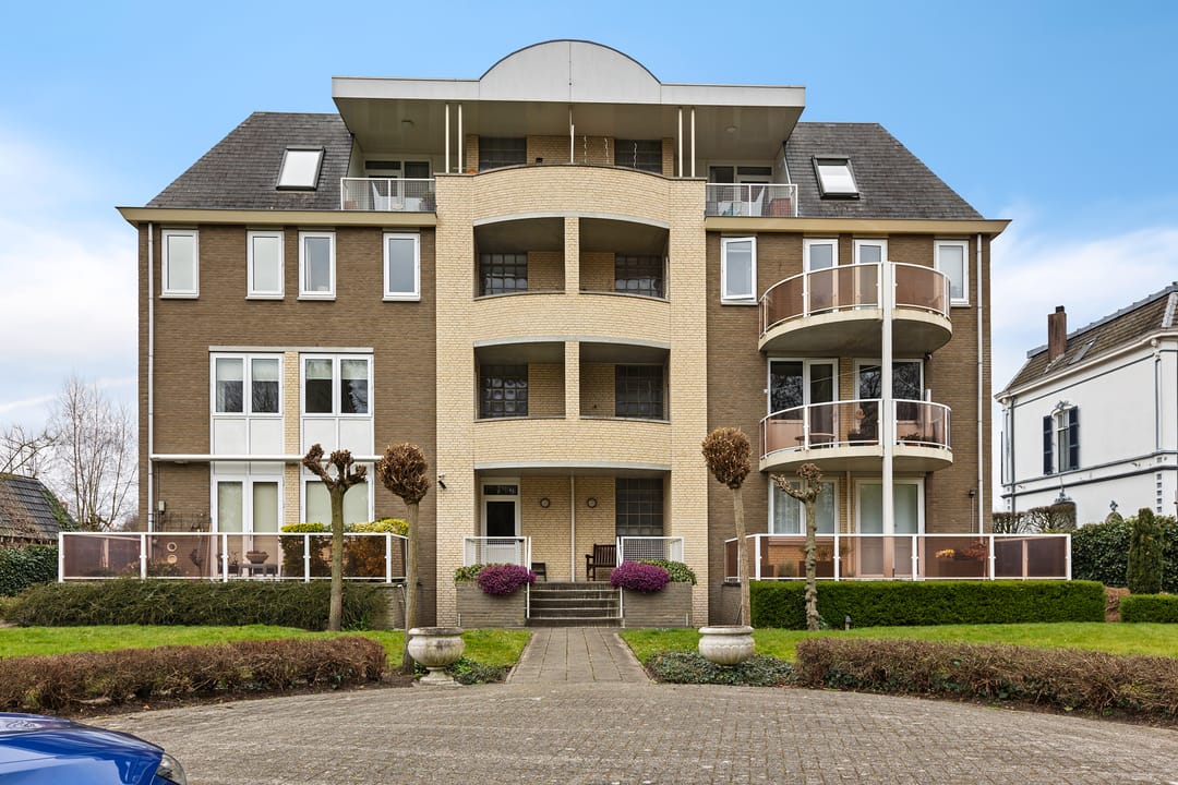 Foto 41 van Stationsplein 4-E