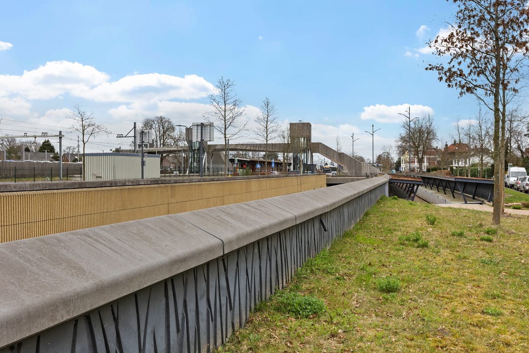 Foto 43 van Stationsplein 4-E