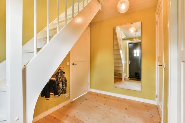 Photo 12 of Zuiderzeestraat 13