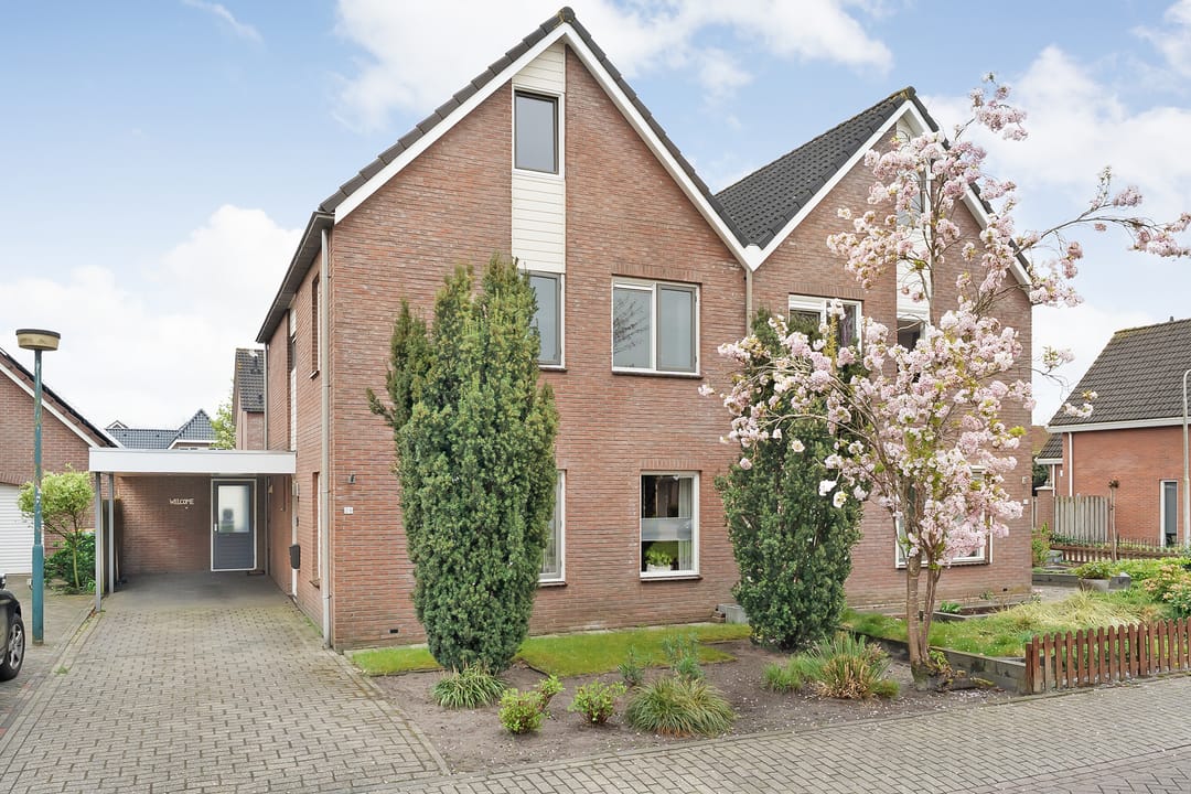 Photo 1 of Baron Mackaystraat 26