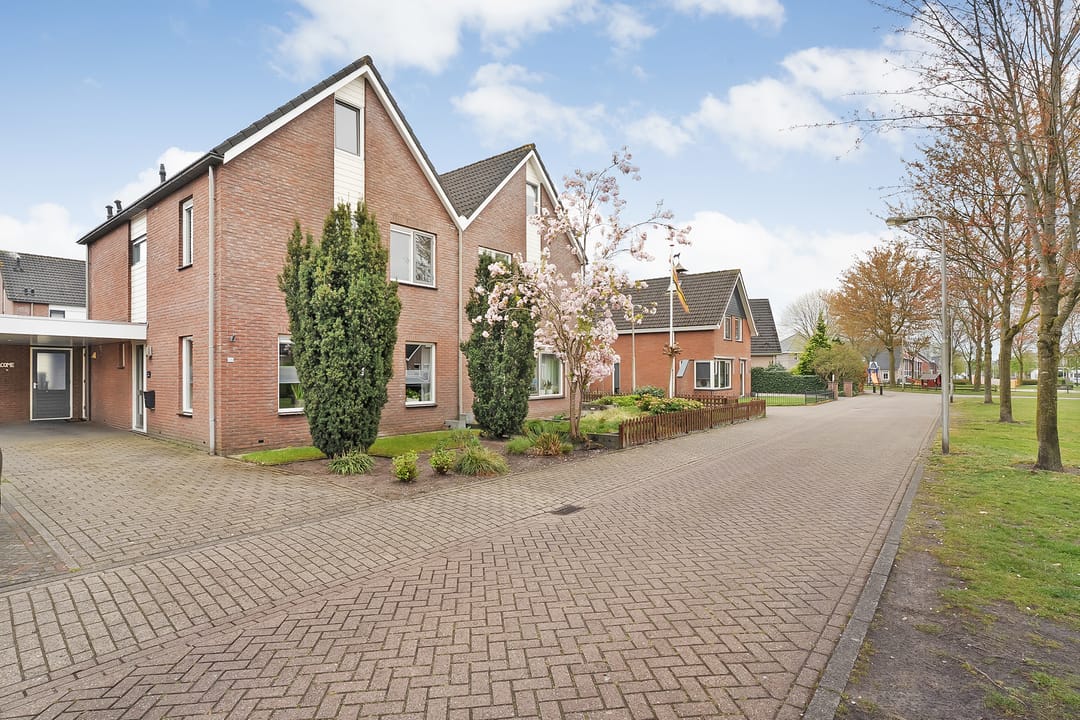 Photo 2 of Baron Mackaystraat 26