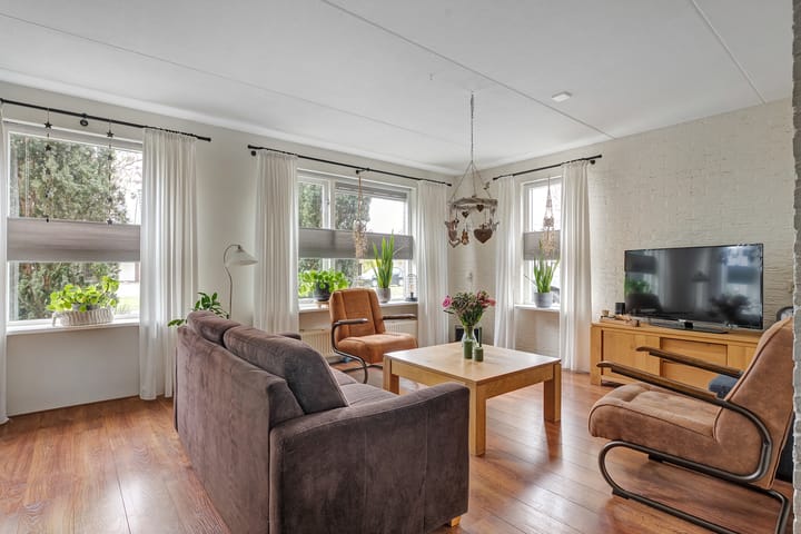 Photo 12 of Baron Mackaystraat 26