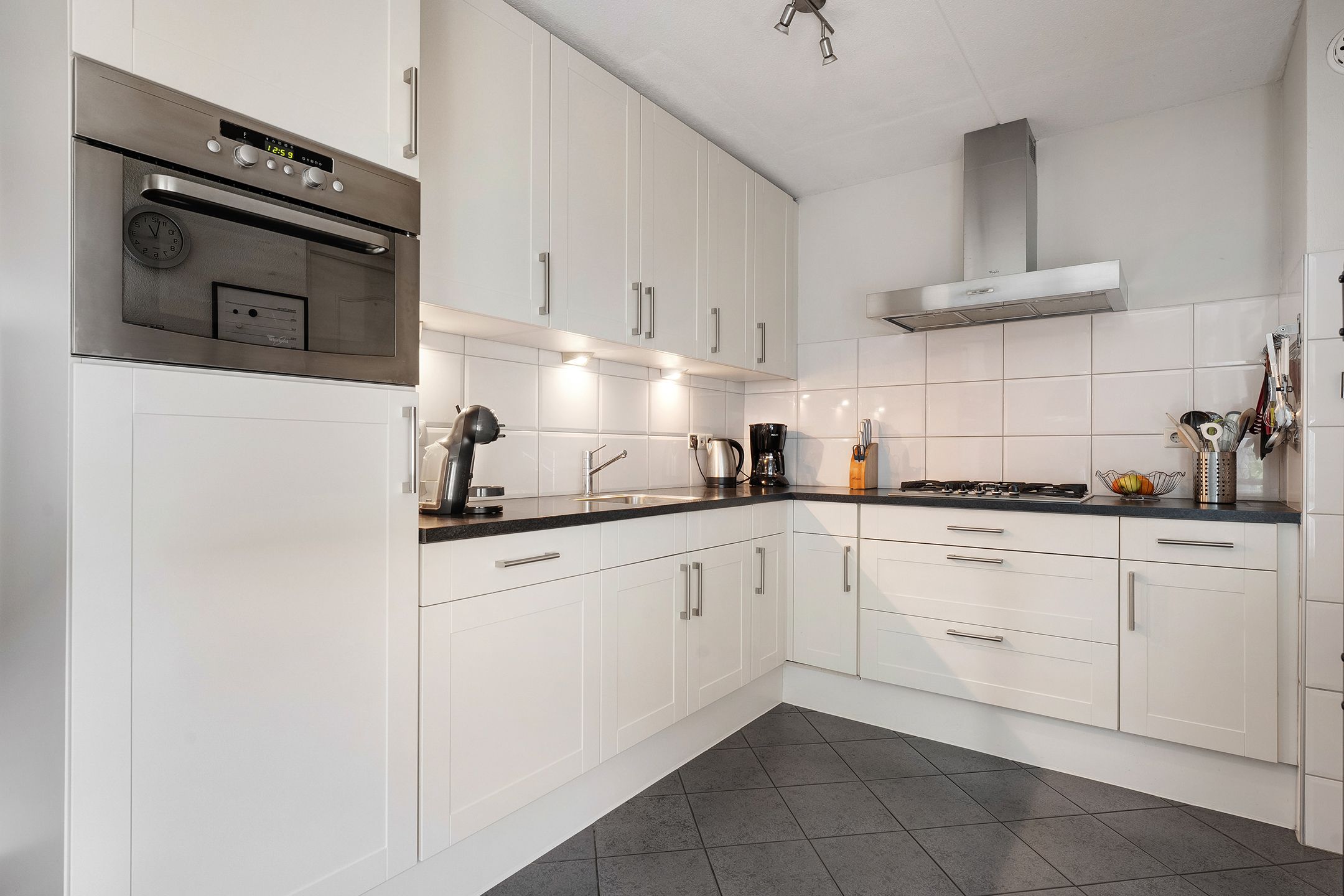 Photo 18 of Baron Mackaystraat 26