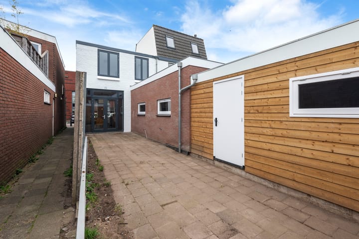 Foto 22 van Heemskerkerweg 40