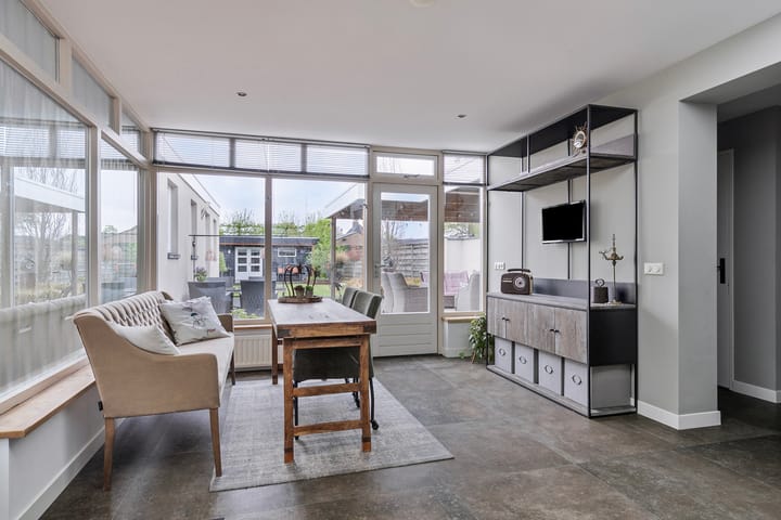 Photo 14 of Kennedystraat 36