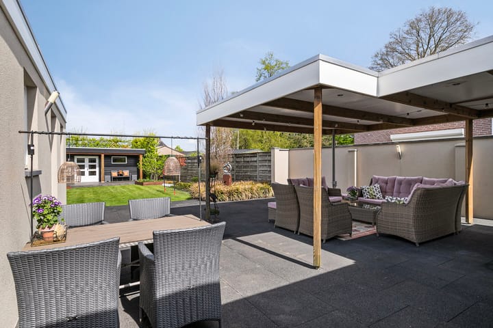 Photo 32 of Kennedystraat 36