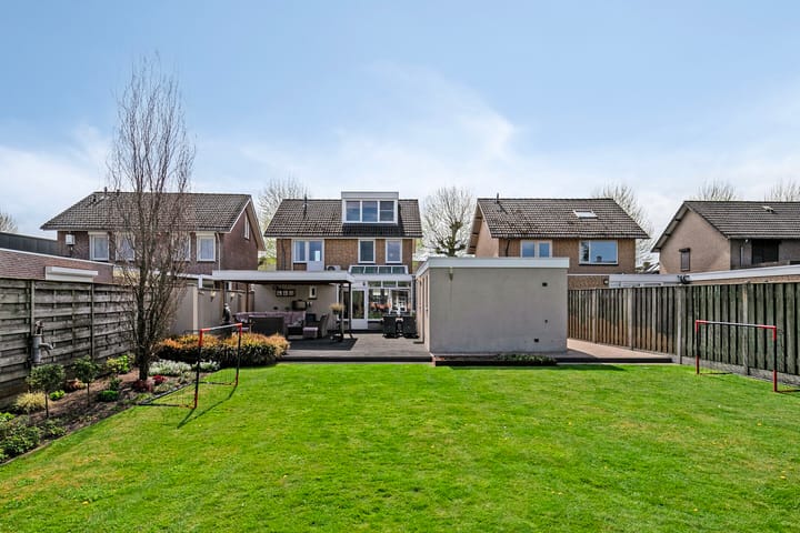 Photo 38 of Kennedystraat 36