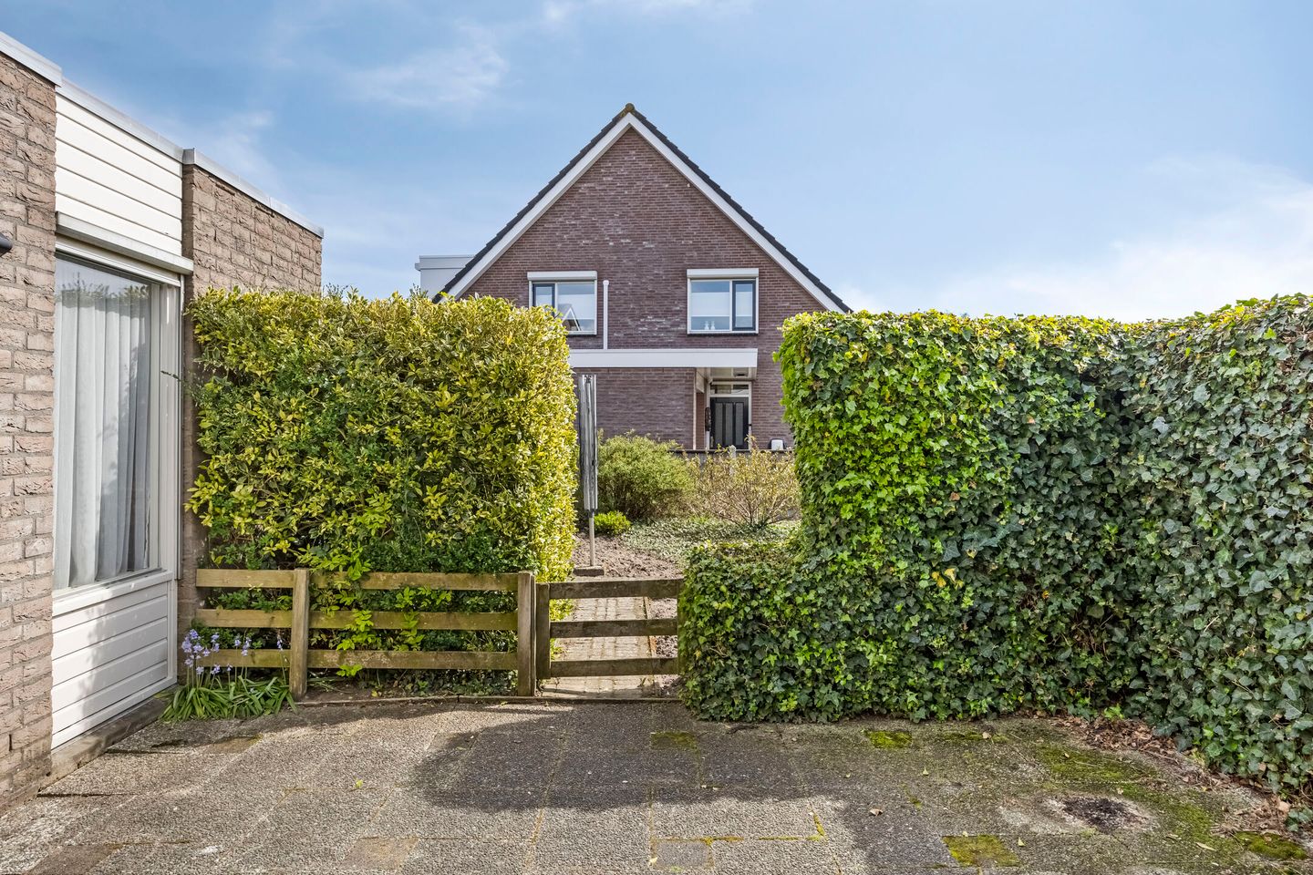 Foto 25 van Pastoor Smuldersstraat 3