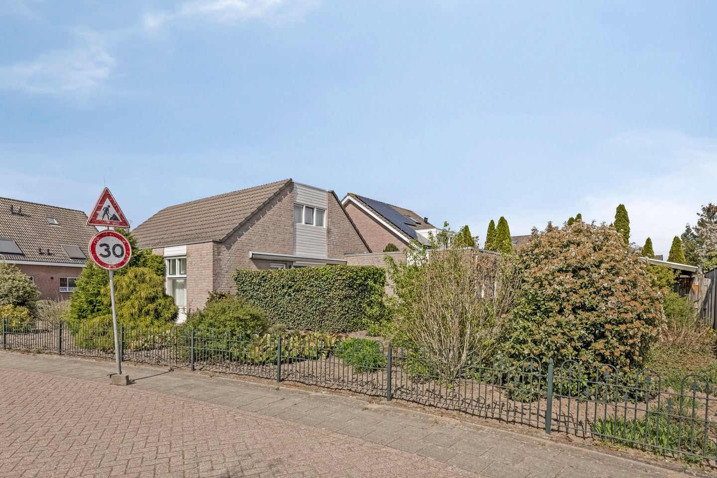 Foto 34 van Pastoor Smuldersstraat 3