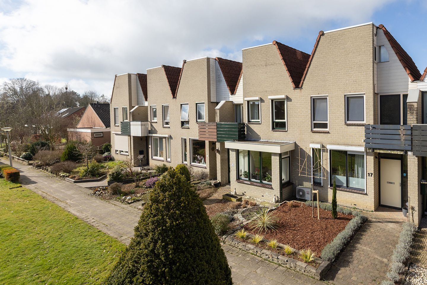 Foto 29 van Koolmeesstraat 15