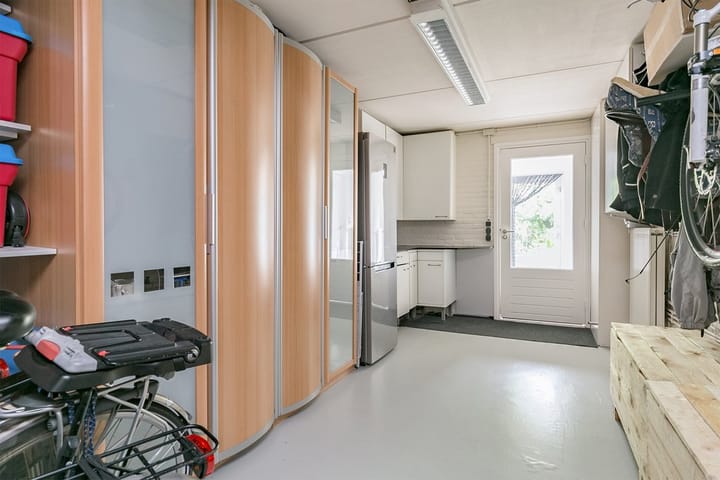 Foto 22 van Van den Waarsenburglaan 13