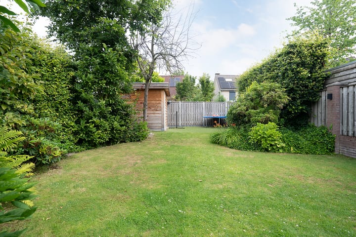 Foto 36 van Van den Waarsenburglaan 13